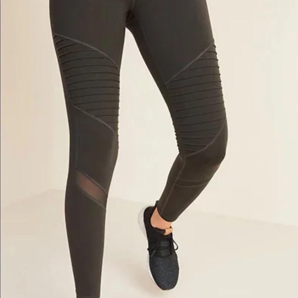 Old Navy Green High Waisted Elevate Moto Leggings Size Medium
